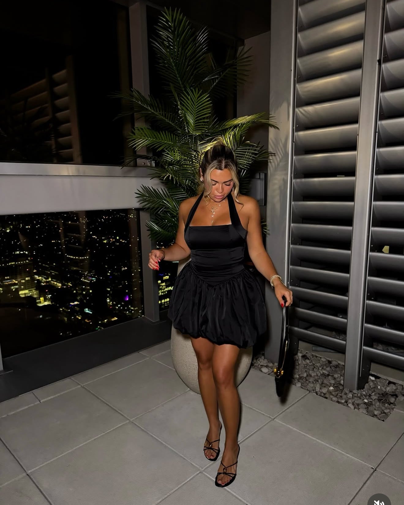 Balloon Hem Halter Mini Dress 🖤